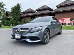 ขายรถมือสอง 2017 Mercedes-Benz C350e 2.0 e Exclusive  รถเก๋ง 4 ประตู  A/T