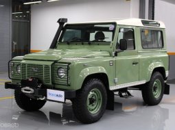 2017 Land Rover Defender 2.2 (ปี 95-15) 90 Heritage Edition 4WD SUV