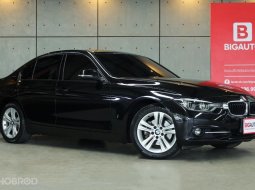 2018 BMW 330e 2.0 F30 Iconic Sedan AT ไมล์แท้ รถศูนย์ Benz TH P9372