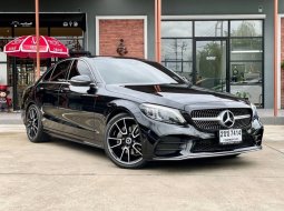 2019 Mercedes-Benz C220 2.0 d AMG Dynamic รถเก๋ง 4 ประตู รถสวย ไมล์ 60,000 จองให้ทัน