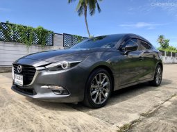 2019 Mazda 3 2.0 S รถเก๋ง 4 ประตู ฟรีดาวน์ รถสวยไม่เคยชน