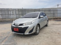 2019 Toyota YARIS 1.2 E รถเก๋ง 5 ประตู