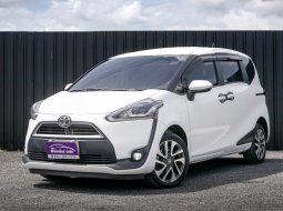 Toyota Sienta 1.5V ปี2017