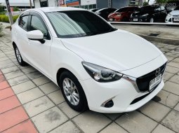 2017 Mazda 2 1.5 XD Sports รถเก๋ง 4 ประตู 