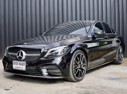 2019 Mercedes-Benz C220 2.0 d AMG Dynamic รถเก๋ง 4 ประตู ออกรถ 0 บาท