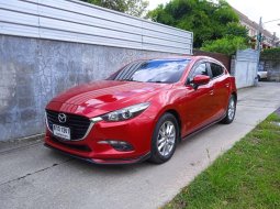 ขาย รถมือสอง 2017 Mazda 3 2.0 S รถเก๋ง 5 ประตู  ออกรถ 0 บาท