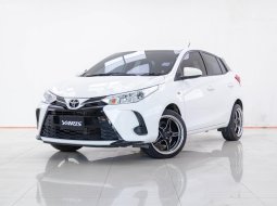 4B06 Toyota YARIS 1.2 Entry รถเก๋ง 5 ประตู 2021 