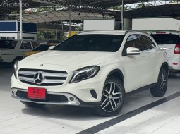 ขาย รถมือสอง 2017 Mercedes-Benz GLA200 1.6 Urban SUV  รถบ้าน สภาพสวย ประวัติศูนย์ อุปกรณ์ครบ