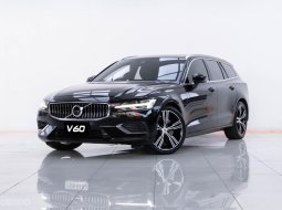 2U14 Volvo V60 2.0 T8 Inscription Wagon ปี 2021 