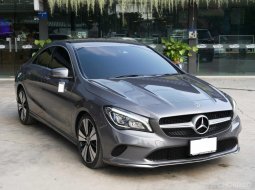 2018 Mercedes-Benz CLA200 1.6 Urban รถเก๋ง 4 ประตู 