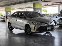 2018 Toyota VIOS 1.5 E รถเก๋ง 4 ประตู 