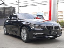 2013 BMW 320d 2.0 Luxury รถเก๋ง 4 ประตู รถสภาพดี มีประกัน