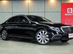2017 Mercedes-Benz E350 2.0 W213 e Exclusive Sedan AT ประกันแบตHB 10ปี ไมล์เฉลี่ย 25,xxx KM/ปี B6130