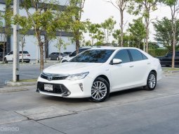 2017 Toyota CAMRY 2.5 Hybrid รถเก๋ง 4 ประตู 