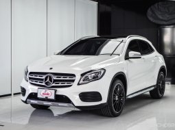 ขายรถ Mercedes-Benz GLA250 AMG ปี 2018จด2019