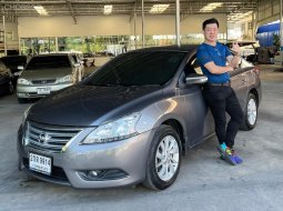 ขายรถ Nissan Sylphy 1.8i ตัวรองTop ปี 2013