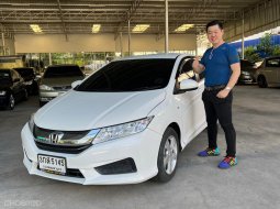 Honda City I-VTEC ตัวTop ปี 2015 สีขาว