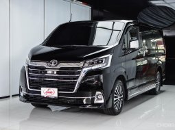 ขายรถ Toyota Majesty 2.8 Grande ปี 2019จด2020