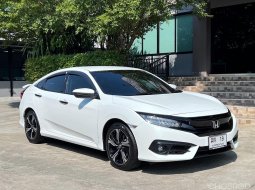 2018 HONDA CIVIC FC 1.5 TURBO RS รถสวย สภาพสมบูรณ์ พร้อมใช้งาน วิ่งน้อย ไม่เคยมีอุบัติเหตุครับ