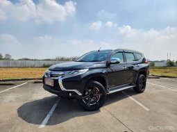 2015 Mitsubishi Pajero Sport 2.4 GT Premium 4WD SUV ออกรถฟรี