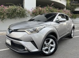 ขาย รถมือสอง 2018 Toyota C-HR 1.8 Hybrid SUV  รถบ้านมือเดียว