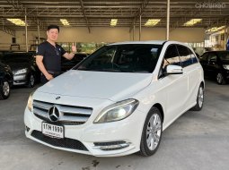 ขายรถ Mercedes-Benz B180 W246 1.6i ปี 2013 สีขาว