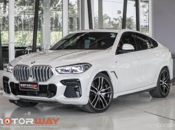 BMW X6 G06 xDrive 40i M Sport สีขาว Mineral White  ปี 2022 วิ่ง 10,xxx  km.