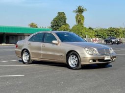 2004 Mercedes-Benz E220 CDI 2.1 Classic รถเก๋ง 4 ประตู รถสภาพดี มีประกัน