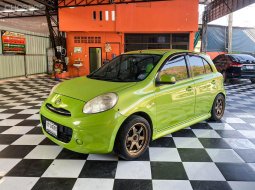 2013 Nissan MARCH 1.2 V รถเก๋ง 5 ประตู 