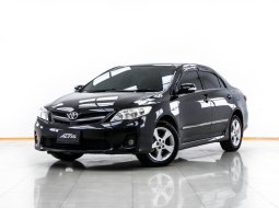 1V25 Toyota Corolla Altis 1.8 E รถเก๋ง 4 ประตู ปี 2013