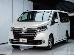 ขายรถ Toyota Majesty 2.8 Grande ปี 2020จด2021