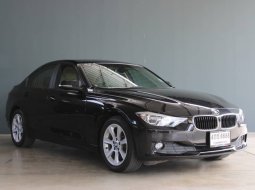 2015 BMW 316i 1.6 รถเก๋ง 4 ประตู รถสวย ไมล์น้อย เจ้าของขายเอง