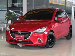 Mazda 2 1.3 Sports High Connect ปี 2017 รถบ้านแท้ๆ วิ่งน้อยเข้าศูนย์ตลอด สวยเดิมทั้งคัน ไม่เคยติดแก๊