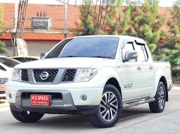 Nissan Navara 2.5 CALIBRE LE Grand Titanium ปี2012 รถกระบะ 