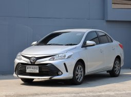 2018 Toyota VIOS 1.5 E ฟรีดาวน์!!!! ออกรถ 0 บาท!!! ผ่อนเริ่มต้นแค่ 7,***! ผ่อนเริ่มต้น 