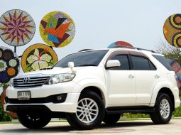 2013 Toyota Fortuner 3.0 V SUV 