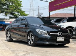 2017 Mercedes-Benz CLA200 1.6 Urban รถเก๋ง 4 ประตู ออกรถ 0 บาท