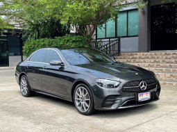 2022 BENZ E CLASS E300e AMG DYNAMIC 19,500 กม มือเดียวออกป้ายแดง สภาพป้ายแดงครับ