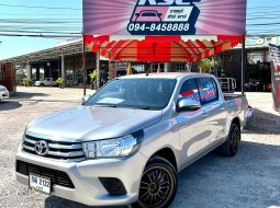 Toyota Hilux Revo 2.4 E รถกระบะ 