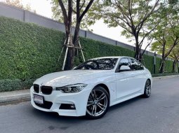 2017 BMW 330E 2.0 M Sport รถเก๋ง 4 ประตู รถสภาพดี มีประกันหลังการขาย 2 ปี 70,000 km
