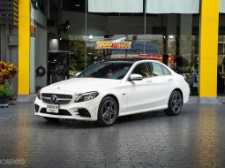 ขาย รถมือสอง 2019 Mercedes-Benz C300e 2.0 e AMG Dynamic รถเก๋ง 4 ประตู  รถบ้านมือเดียว