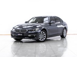1W18 BMW 320d 2 รถเก๋ง 4 ประตู ปี 2012