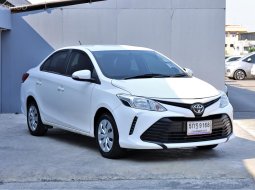 2018 Toyota VIOS 1.5 J รถเก๋ง 4 ประตู ฟรีดาวน์ ออกรถ 0 บาท