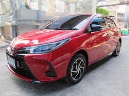 2022 Toyota YARIS 1.2 Sport รถเก๋ง 5 ประตู 