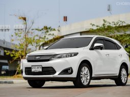 Toyota Harrier 2.0L Premium ปี 2014  ใครหารถครอบครัวอยู่ไม่ควรพลาด สภาพสวยมาก ขับดี