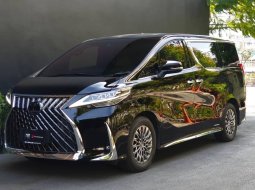 2021 Lexus LM300h 2.5 Hybrid Executive 4-Seater รถตู้/MPV ไมล์น้อย เจ้าของขายเอง