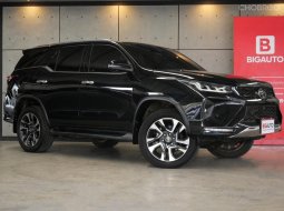 2021 Toyota Fortuner 2.8 Legender 4WD AT ไมล์แท้ 2หมื่น มือแรกจากป้ายแดง ยังมีวารันตีศูนย์ B5656/111