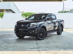 2019  Nissan Navara NP300 Doublecab 2.5 EL Calibre Black Edition I A/T รถสวยสภาพใหม่กริป