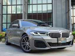2021 BMW 520d 2.0 M Sport รถบ้านมือเดียว