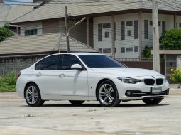 BMW 330e 2.0 Sport Plug in Hybrid ปี : 2019 รถบ้านแท้ ประหยัดน้ำมัน